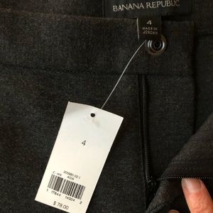 Banana Republic slim fit charcoal pants size 4
